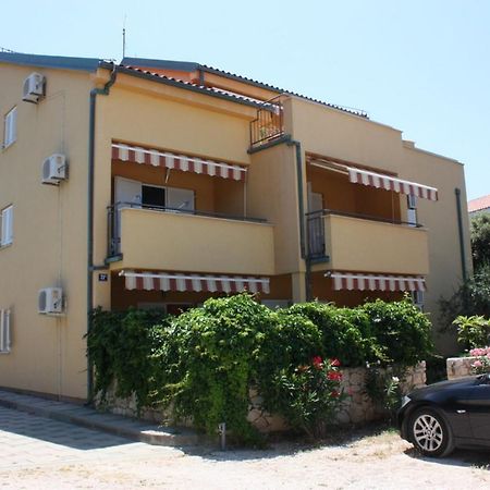 Apartments Jtv Simuni Kolan Extérieur photo