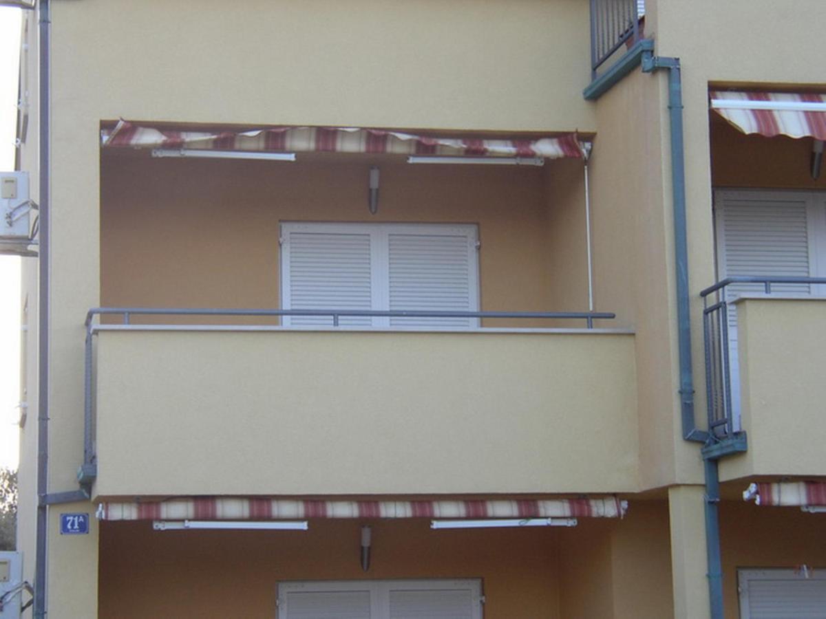 Apartments Jtv Simuni Kolan Extérieur photo